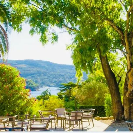 公寓 Mazet « Domaine De La Pinede » *